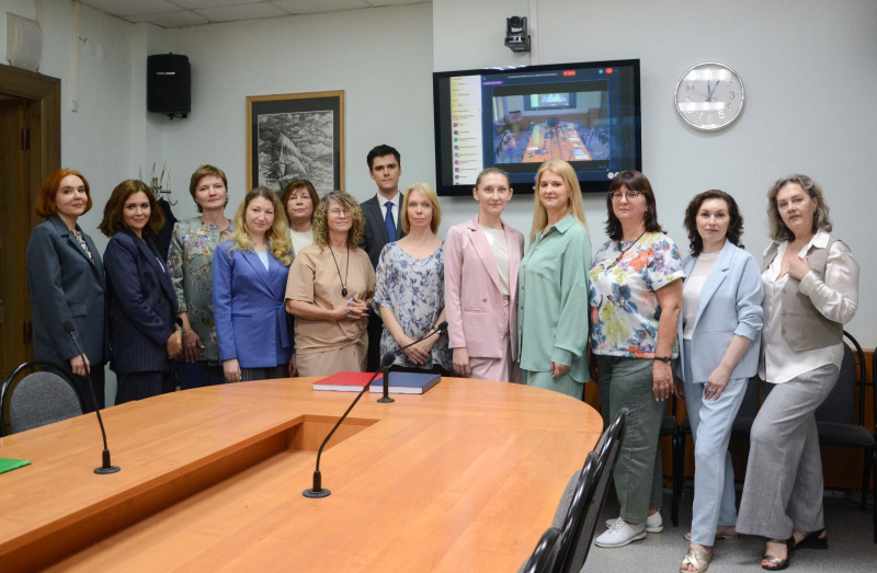 Медиаспециалисты из Новосибирска и Нижнего Новгорода защитили диссертации в ЧелГУ