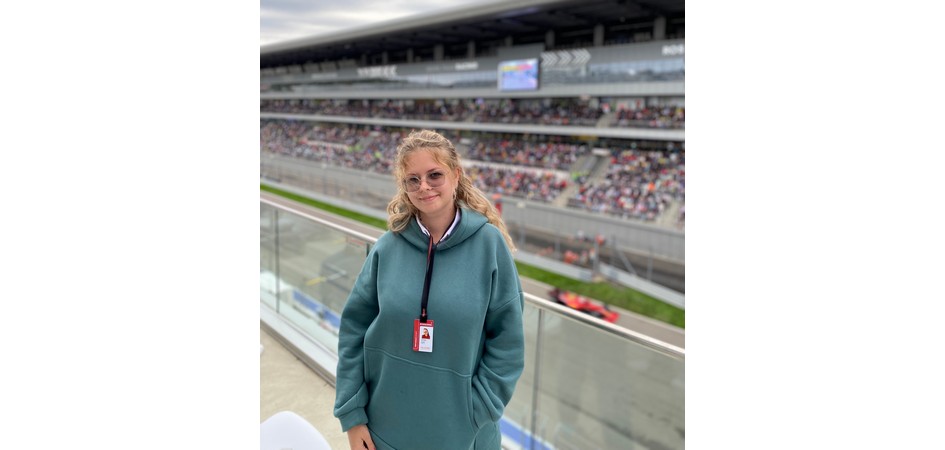 Студентка-филолог ЧелГУ вошла в состав организаторов «Формулы 1» в Сочи