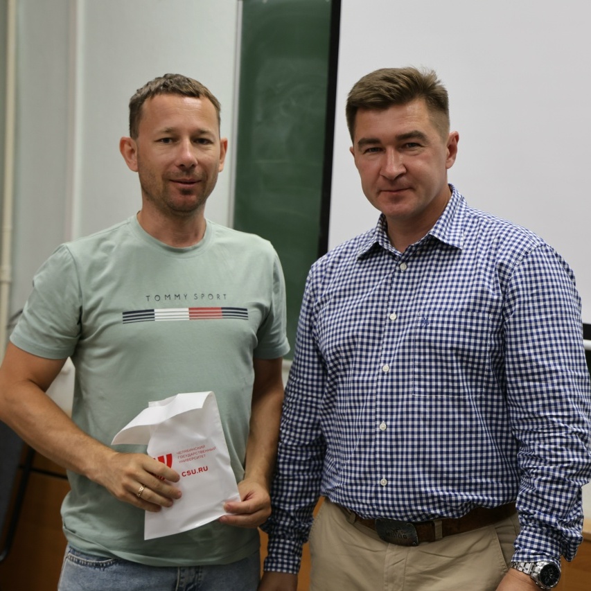 Ректор ЧелГУ отметил спортивные достижения преподавателей и сотрудников