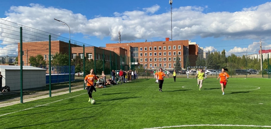 Экономический факультет ЧелГУ вновь одержал победу на «Кубке первокурсника»