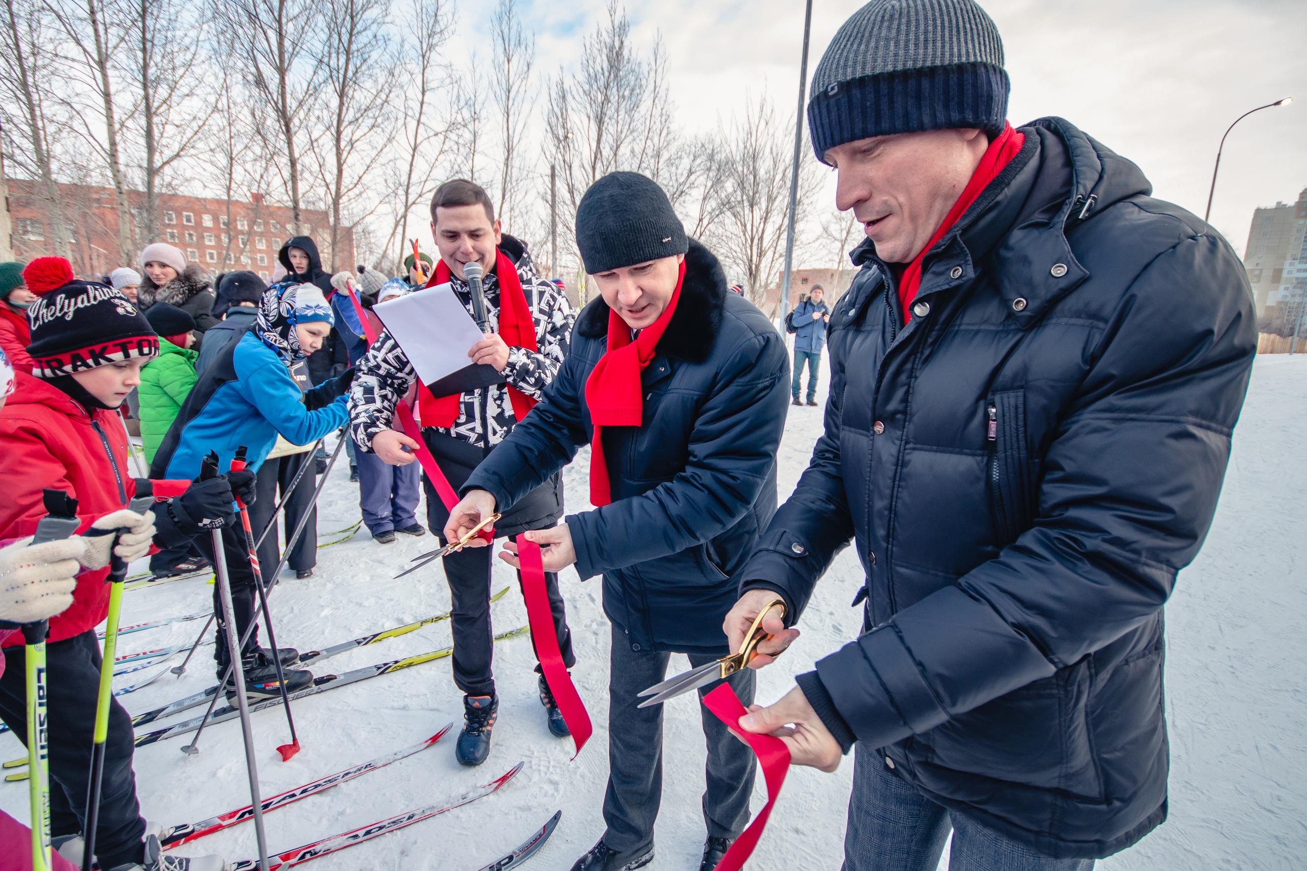 «Сверкающая лыжня»