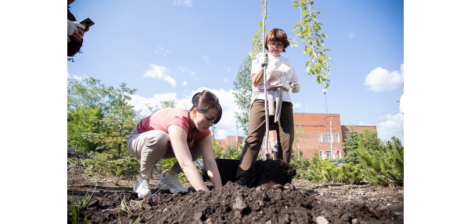 Театральный сквер ЧелГУ пополнится новыми «актёрами»