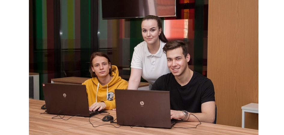 Студентов ЧелГУ приглашают к участию в бесплатной программе Банка России