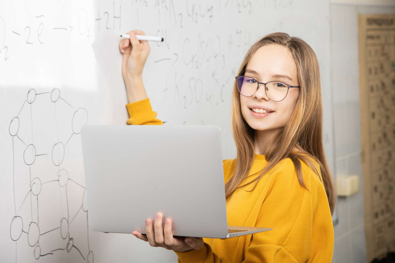 Студентка ЧелГУ стала победительницей стипендиальной программы «Система»