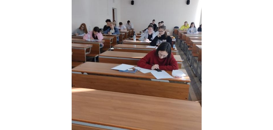 Финансовую грамотность школьников проверили в ЧелГУ