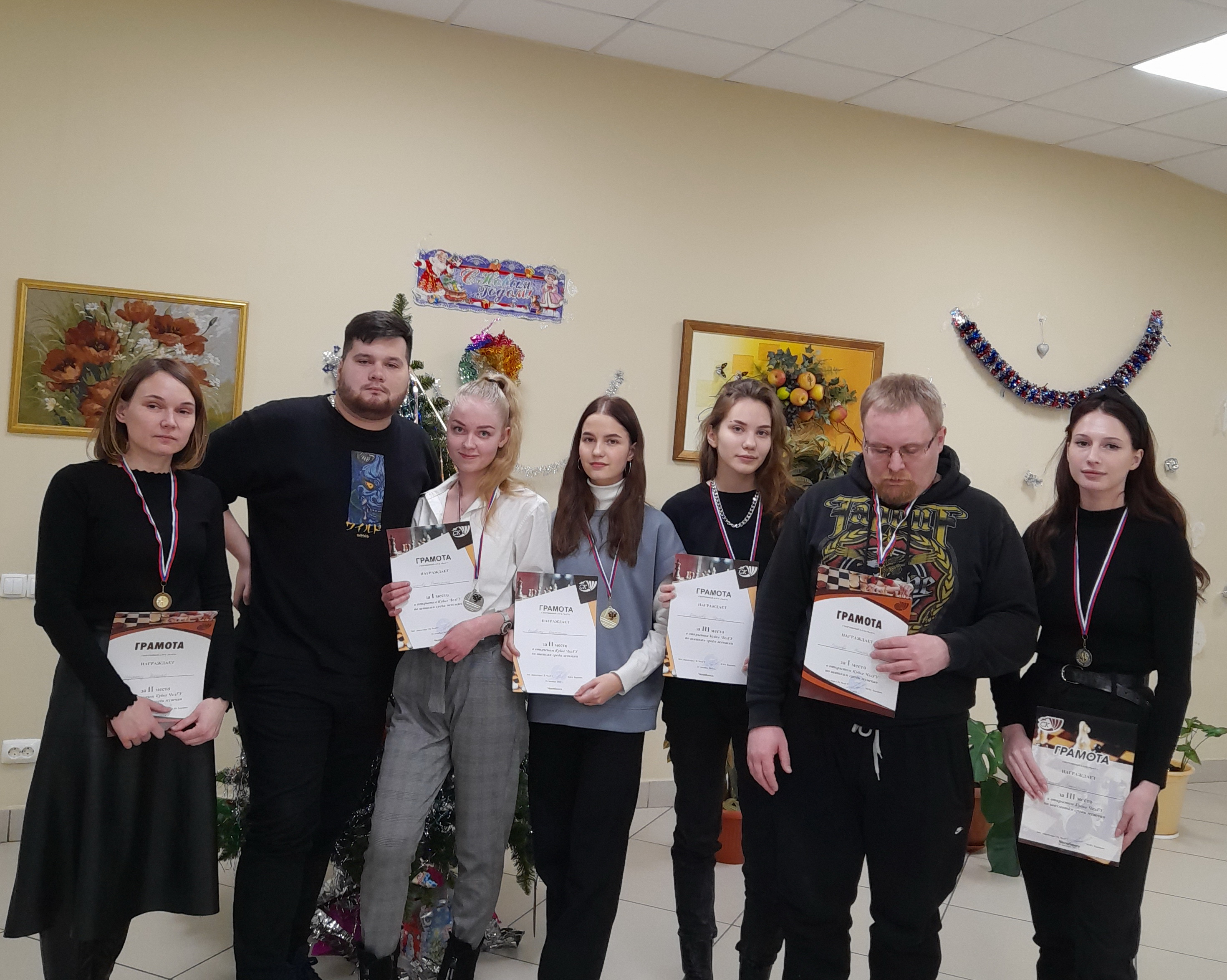 Шахматы и шашки