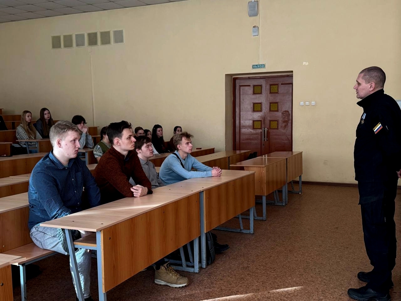 Встреча с ветераном челябинского СОБР Антоном Николаевым