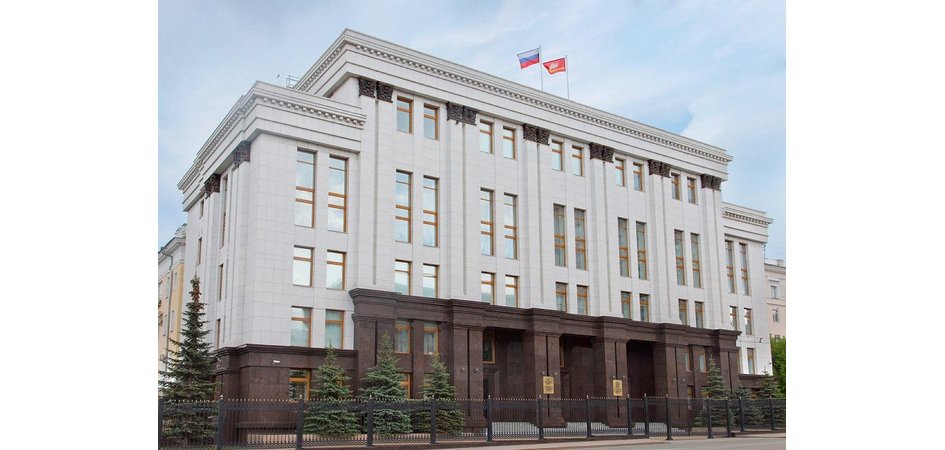 Преподаватель и студентка ЧелГУ стали лауреатами премии губернатора