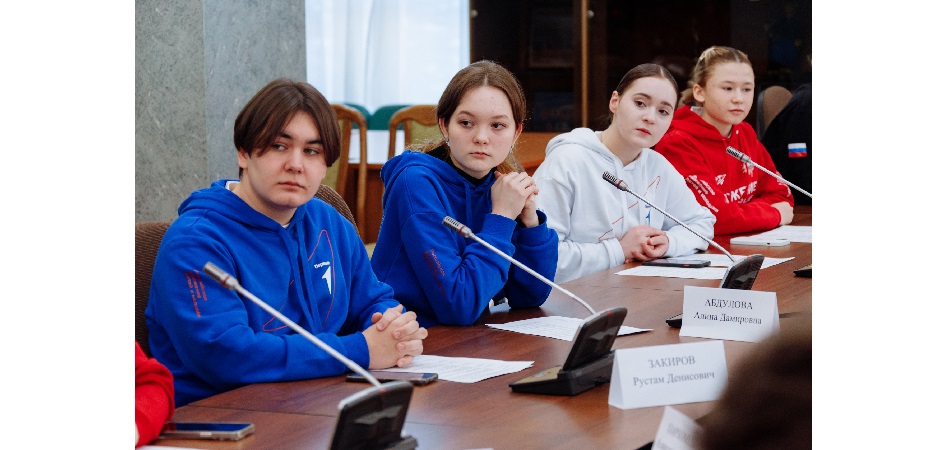 Ректор ЧелГУ Сергей Таскаев встретился с победителями «Большой перемены»