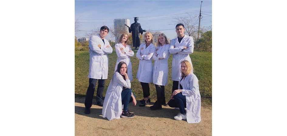 День медицинского работника отмечают будущие врачи ЧелГУ