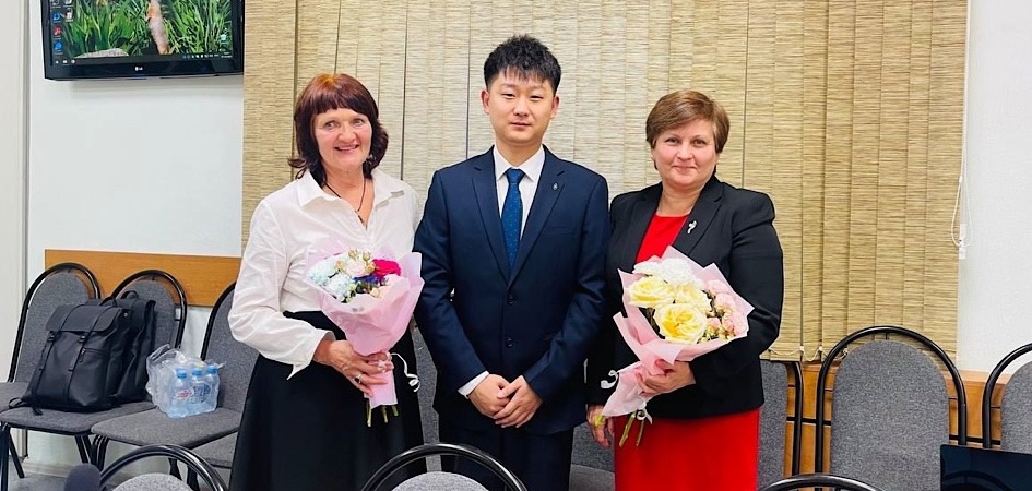 Молодые учёные из Китая защитили диссертации в ЧелГУ