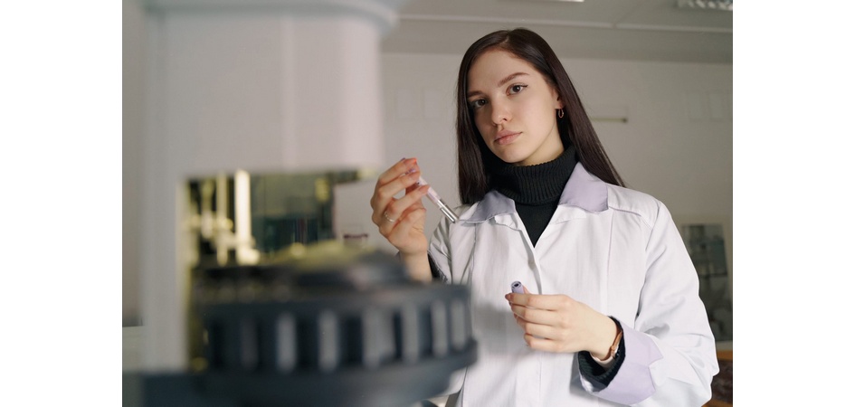 Физик и биолог ЧелГУ представят свои исследования в финале форума «Наука будущего – наука молодых»