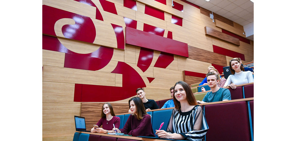 Студентов и молодых учёных ЧелГУ приглашают для участия в конкурсе УМНИК