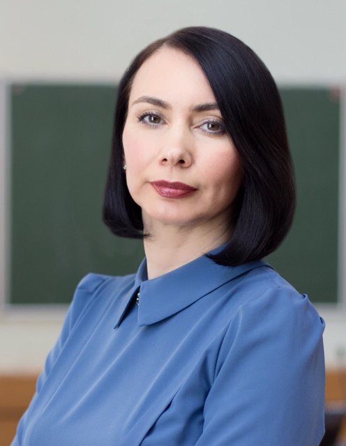 Ректор ЧелГУ Диана Циринг поздравляет с Днём Победы