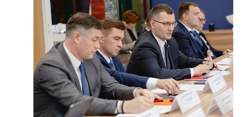 В ЧелГУ обсудили вопросы прикладных разработок вузов для промышленности и подготовку кадров