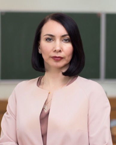 Ректор ЧелГУ Диана Циринг поздравляет с Днём российской науки