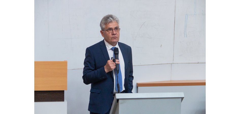 Академик РАН Александр Сергеев: «НЦФМ и ЧелГУ должны выстраивать коммуникации напрямую»