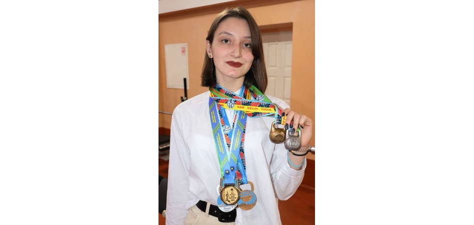 Студентка Костанайского филиала ЧелГУ стала чемпионкой мира по гиревому спорту