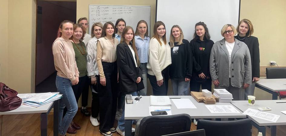 Экономисты ЧелГУ получили сразу два диплома