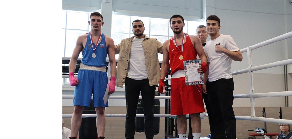 Студент ЧелГУ — лидер областных соревнований по боксу