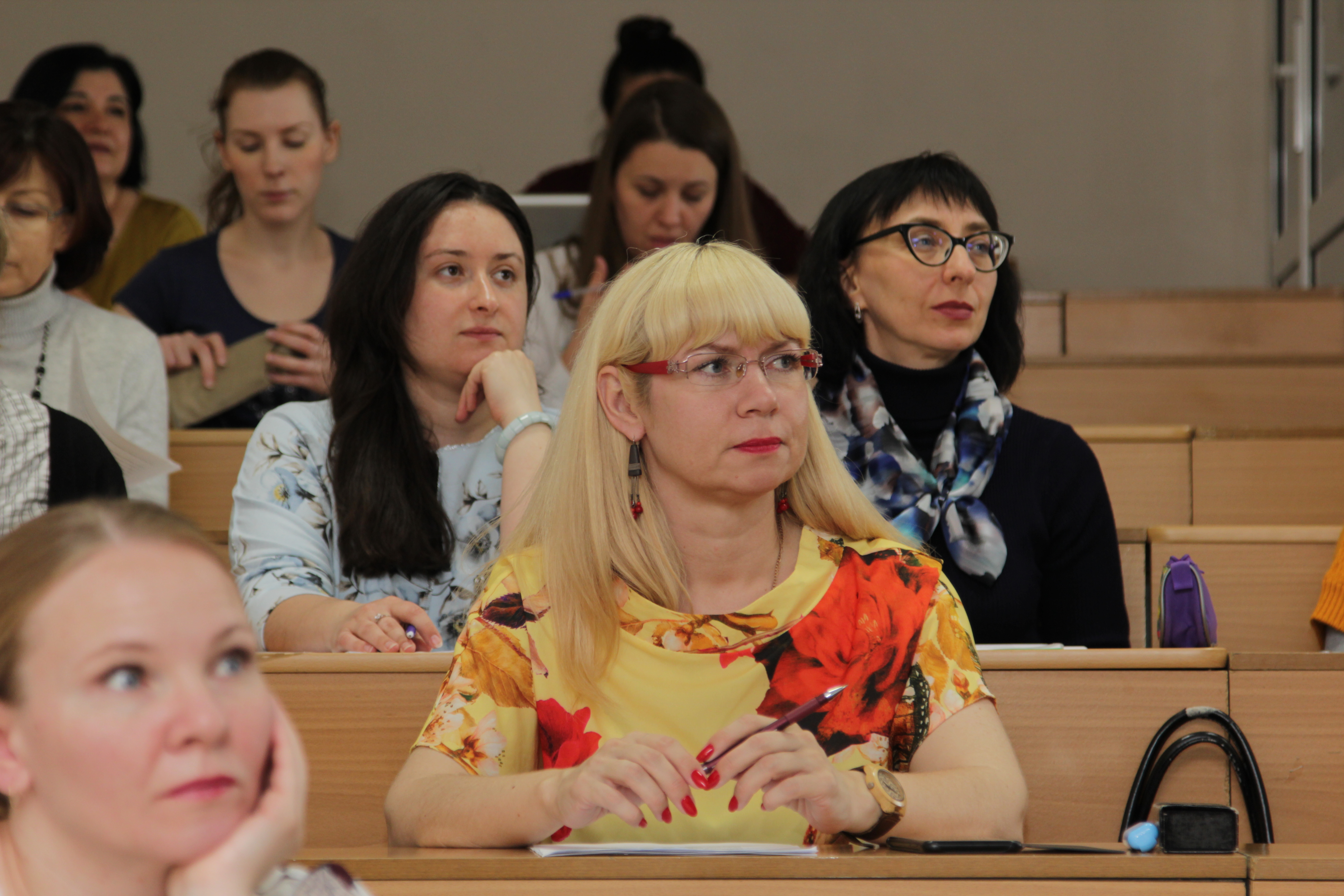 Преподаватели ЧелГУ займутся английским с магистром Оксфордского университета