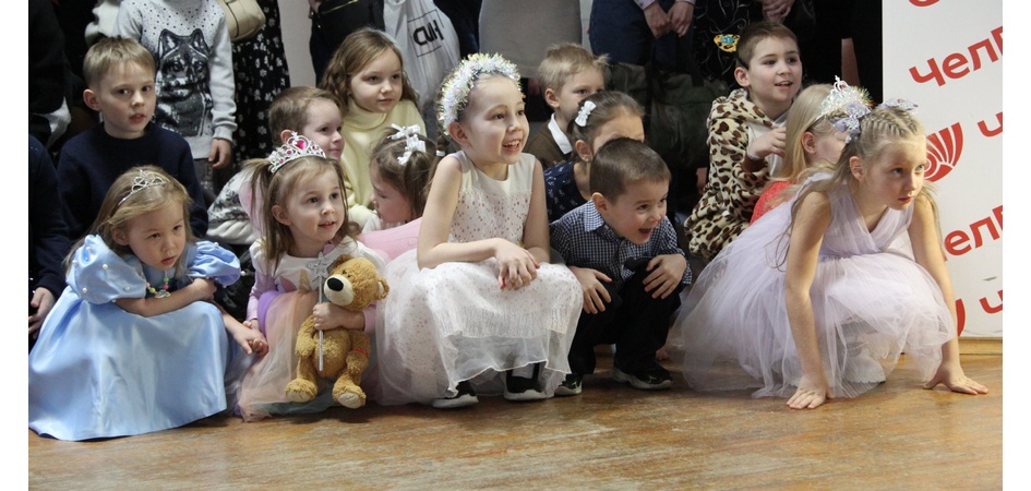 Новый год в ЧелГУ: от открытки до концерта