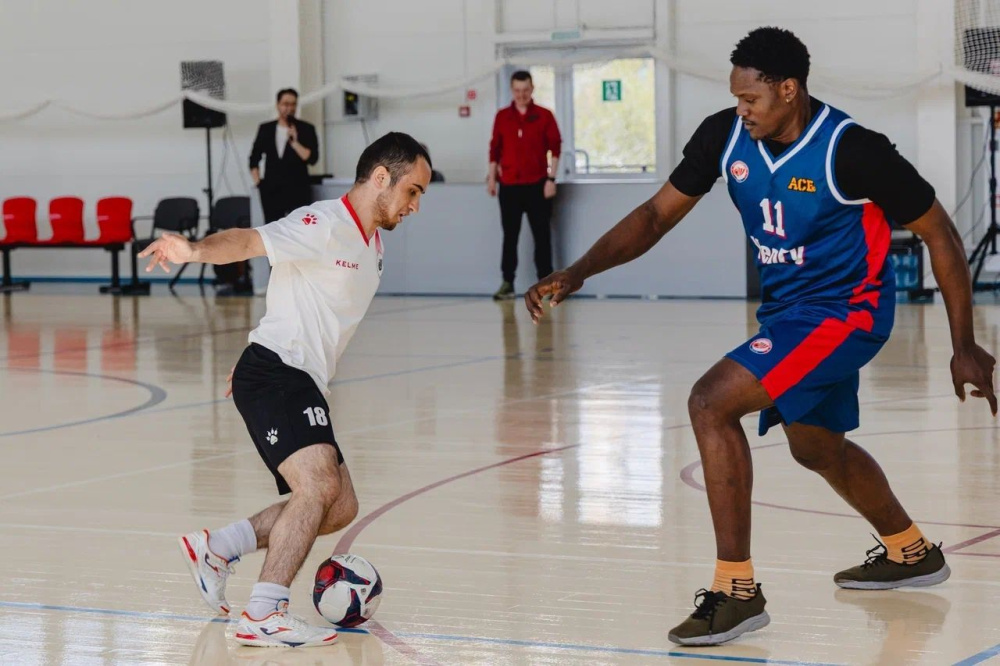 Центр спортивного притяжения: в ЧелГУ открыли ФОК