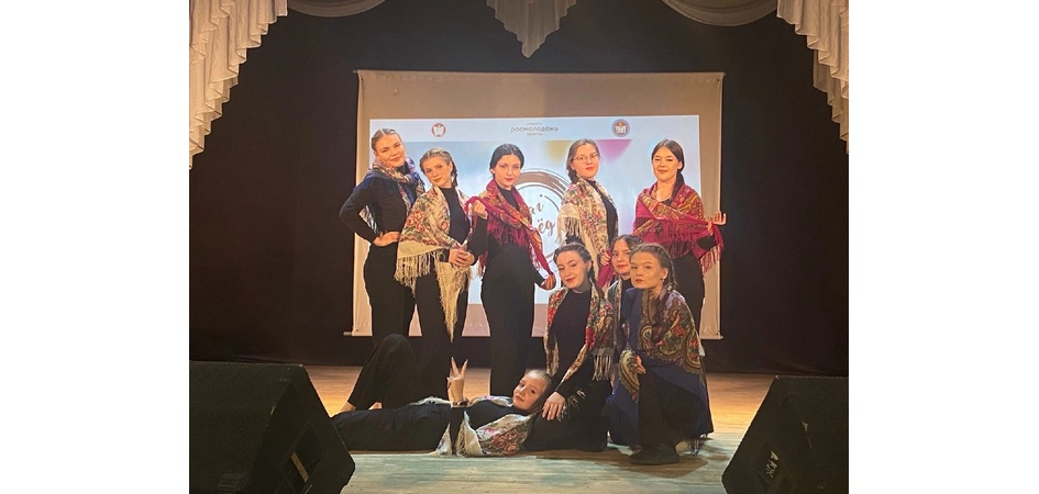 Студентки призёры творческого конкурса УрФО