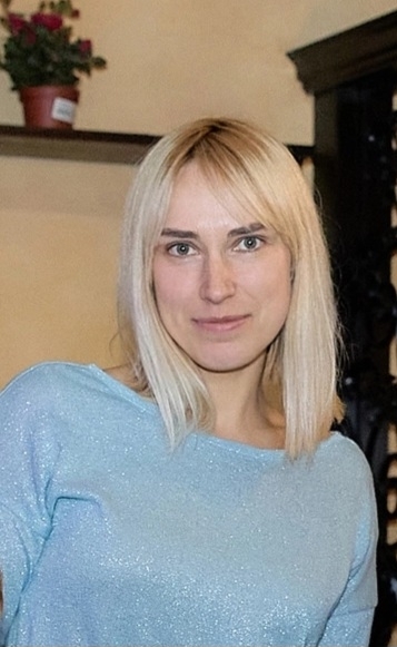 Преподаватель ЧелГУ получила грант на исследование ИИ в деловых коммуникациях
