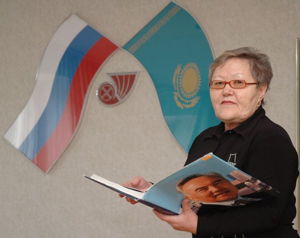 Юбилей отмечает директор Костанайского филиала ЧелГУ Раиса Тюлегенова