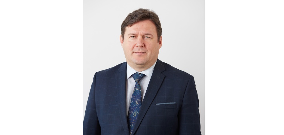 Математики ЧелГУ решают уравнения, моделирующие фондовые рынки и мороженое