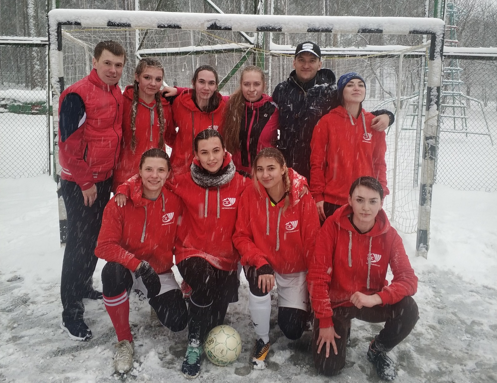 Предварительный этап по футболу среди женских команд