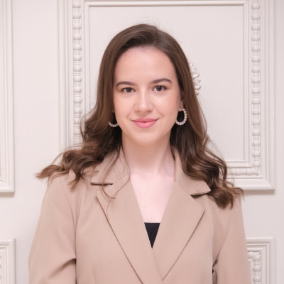 Петрухнова Анжелика Евгеньевна