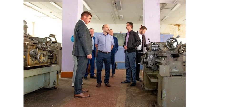 ЧелГУ и моторостроители ЧТЗ займутся совместными исследованиями и подготовкой кадров