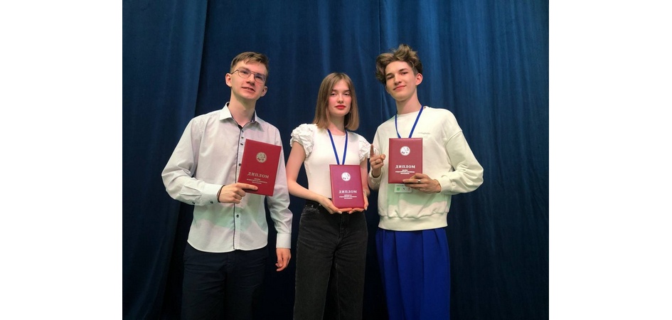 Лингвисты ЧелГУ помогли школьникам стать лидерами всероссийской олимпиады