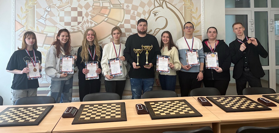 Сборная ЧелГУ по шахматам и шашкам — победитель Универсиады вузов региона