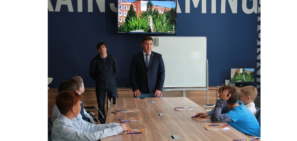 Инженерный класс ЧелГУ принимает первых учеников