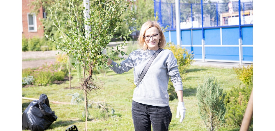 В театральном сквере ЧелГУ появились новые «актёры»