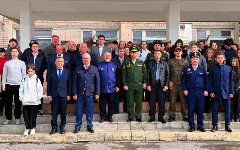 В Троицком филиале ЧелГУ почтили память разведчика Ахмерова