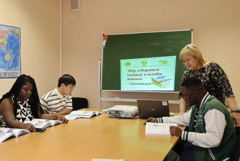 В ЧелГУ научат, как преподавать русский язык иностранцам
