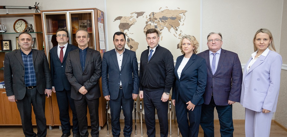 Программы по иранистике и кафедра персидского языка: ЧелГУ и посольство Ирана расширяют сотрудничество