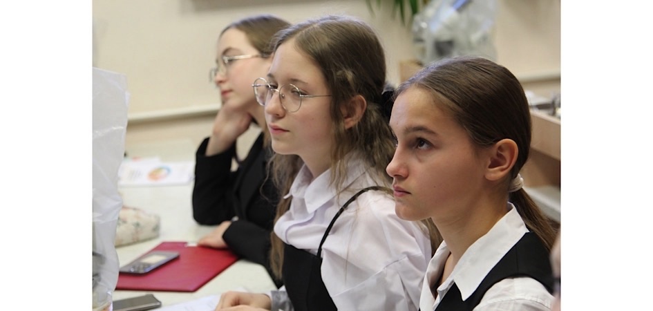 Воскресный университет ЧелГУ приглашает на лекции о медиатексте и мировой экономике