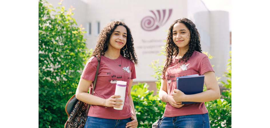 Центр «Глосса» ЧелГУ приглашает слушателей на языковые курсы