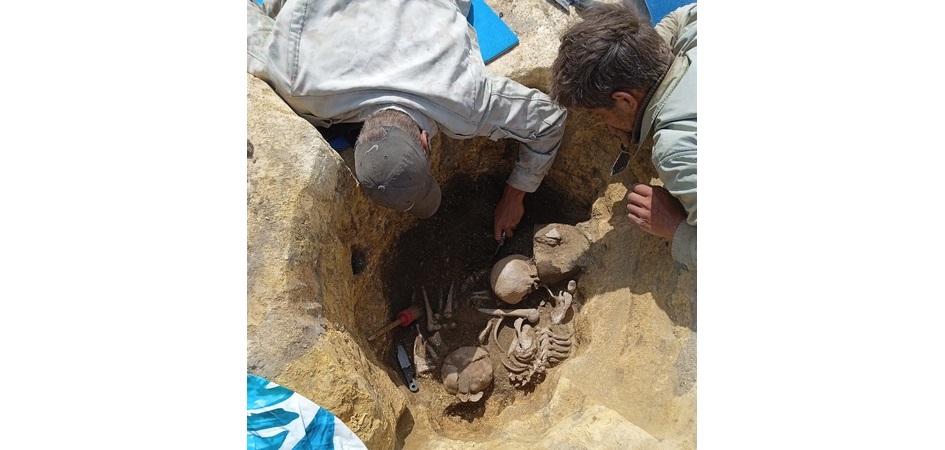 Могильные ямы с погребениями периода энеолита нашли археологи ЧелГУ в Челябинской области