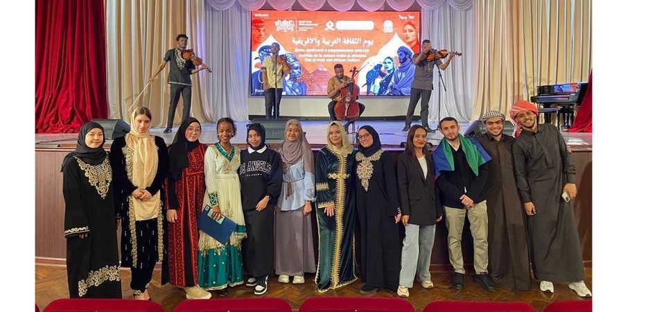 Студенты-иностранцы ЧелГУ приняли участие в этническом фестивале