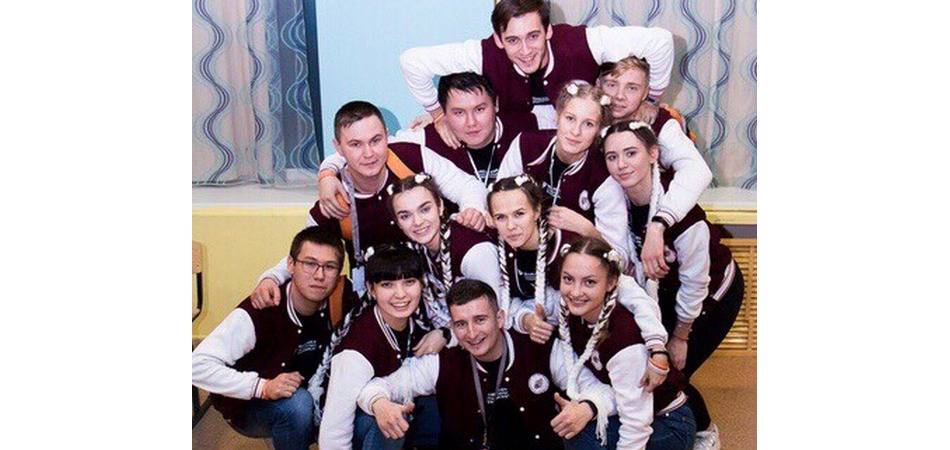 Декан экономического факультета ЧелГУ презентует образовательные программы абитуриентам