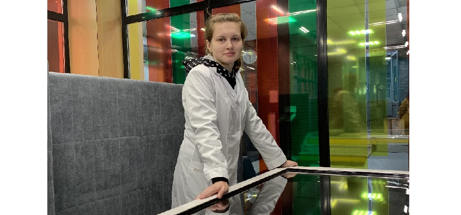 «Хотелось помочь врачам»: студентка ЧелГУ стала волонтёром-медиком