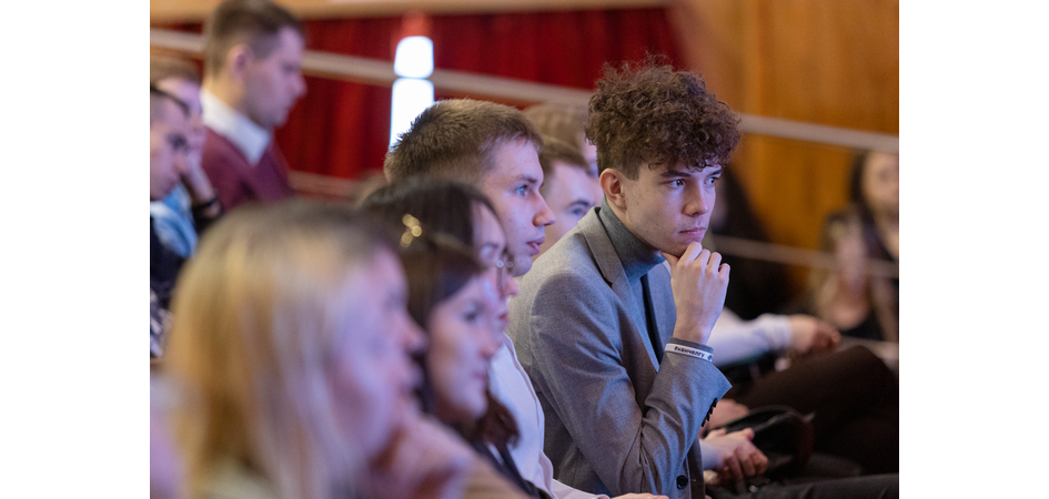 Студентов ЧелГУ приглашают на «Открытый диалог» с работодателями