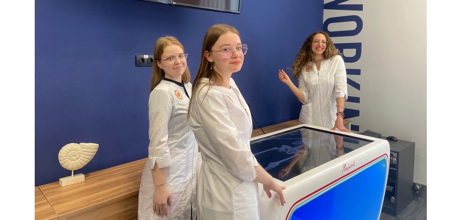 Два новых студотряда ЧелГУ помогут челябинским медикам