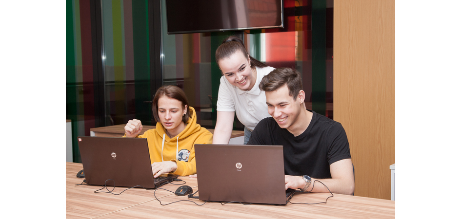 «Ростелеком» приглашает студентов и выпускников ЧелГУ на оплачиваемую стажировку